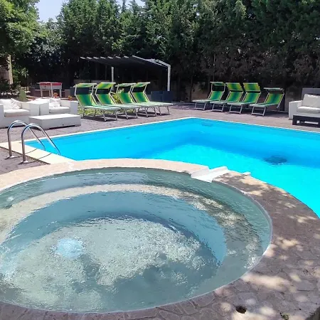 Villa More 3*