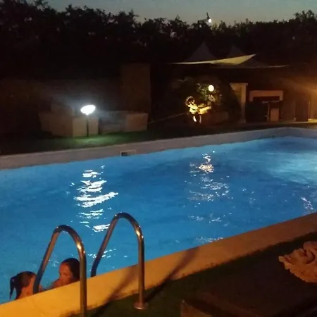 Villa More 3* 몬테로니디레체