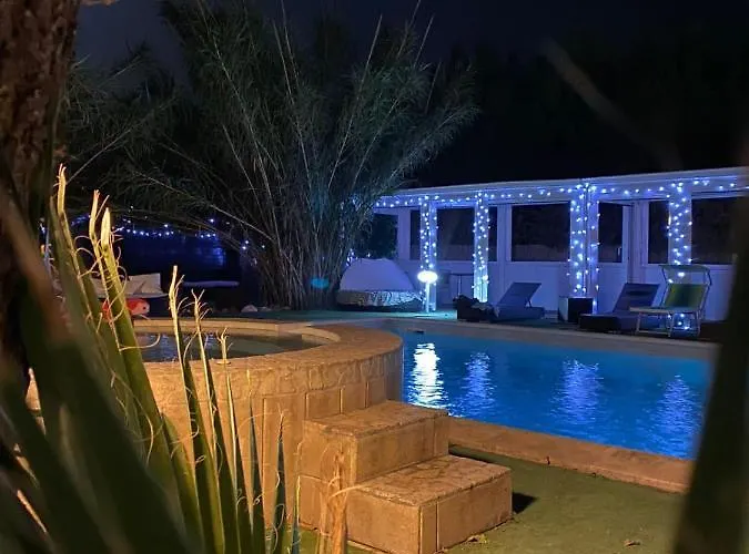 Villa More מונטרוני די לצ'ה