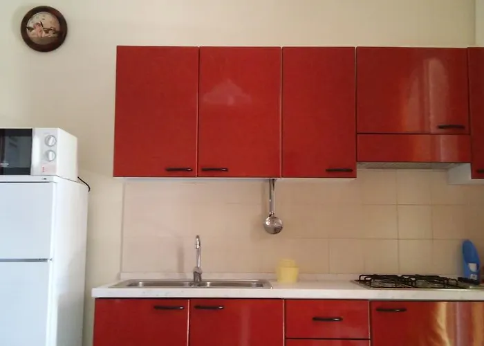 Villa More מלון דירות מונטרוני די לצ'ה