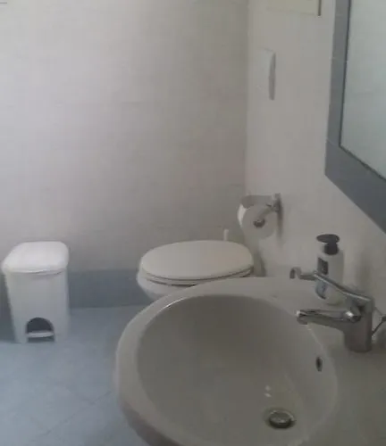 Villa More 3* מונטרוני די לצ'ה